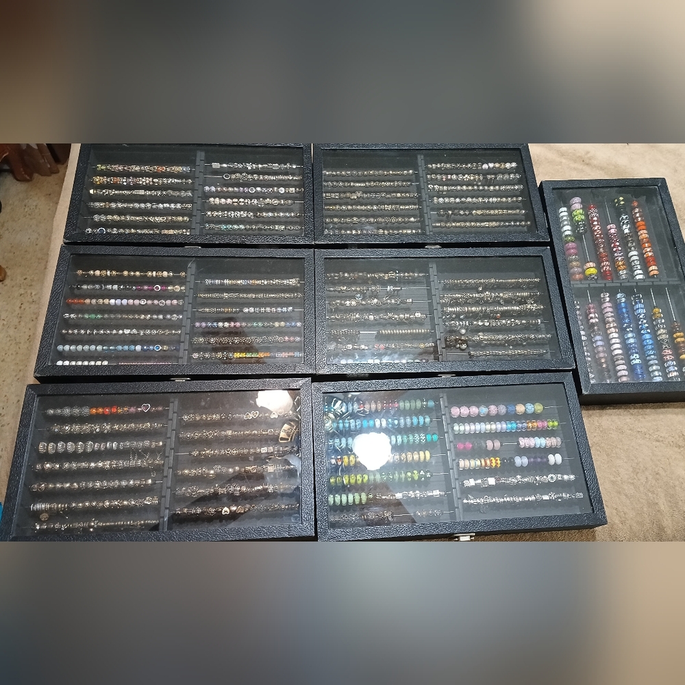 Selling Pandora 2000+ Pieces of My Vintage Collection
